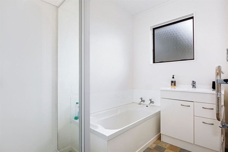 Photo of property in 209 Staithes Drive South, Whitby, Porirua, 5024