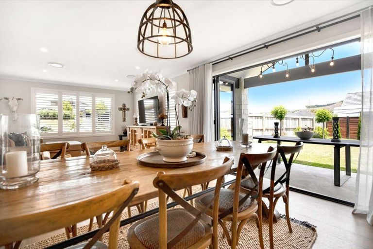 Photo of property in 3 Kohuhu Place, Motuoapa, 3382