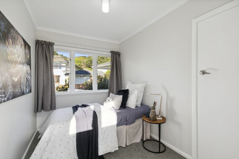 Photo of property in 3 Grenfell Drive, Karori, Wellington, 6012