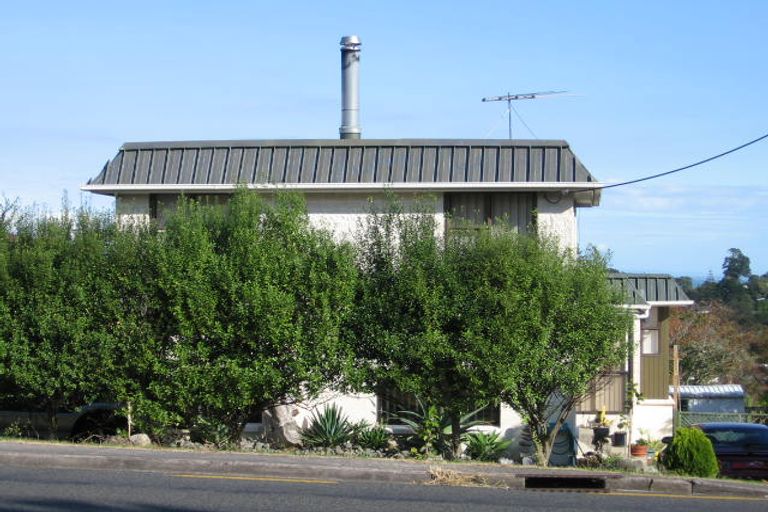 Photo of property in 140a Golf Road, Titirangi, Auckland, 0600