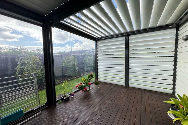 Photo of property in 21 Hornbill Drive, Fairview Heights, Auckland, 0632