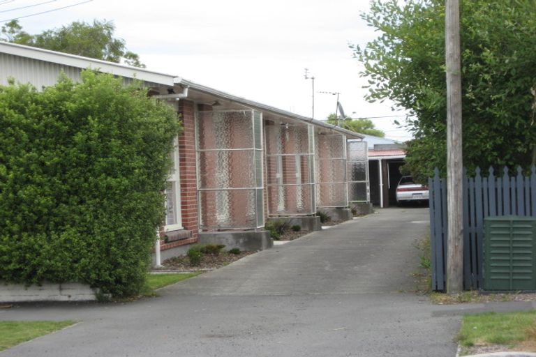 Photo of property in 2/57 Geraldine Street, Edgeware, Christchurch, 8013