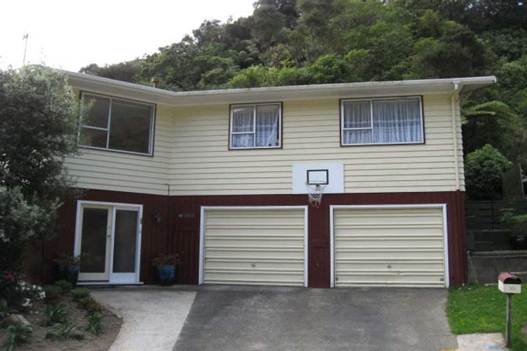 Photo of property in 33 Mission Street, Waterloo, Lower Hutt, 5011