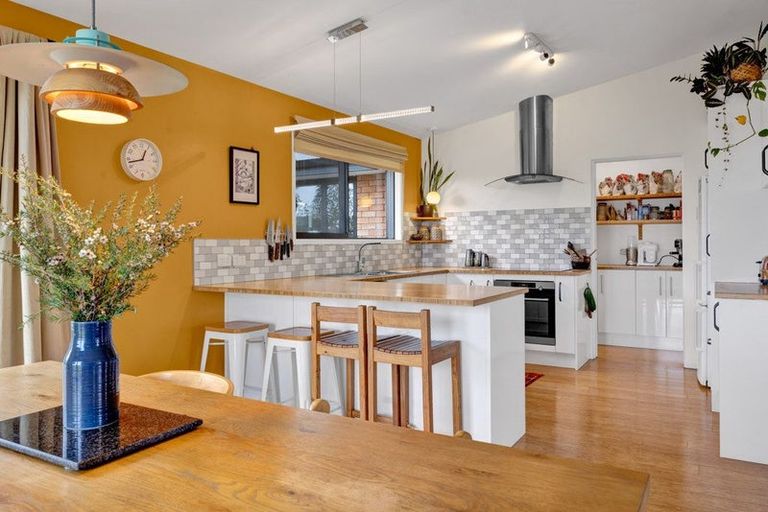 Photo of property in 13 Carthew Street, Okato, 4335