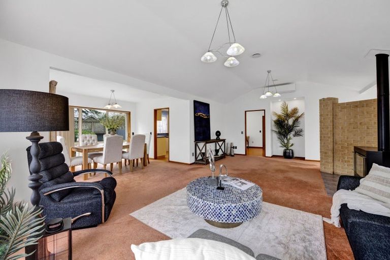 Photo of property in 25 Rimu Street, Inglewood, 4330