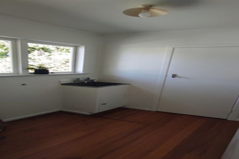 Photo of property in 138 Kitchener Road, Pukekohe, 2120