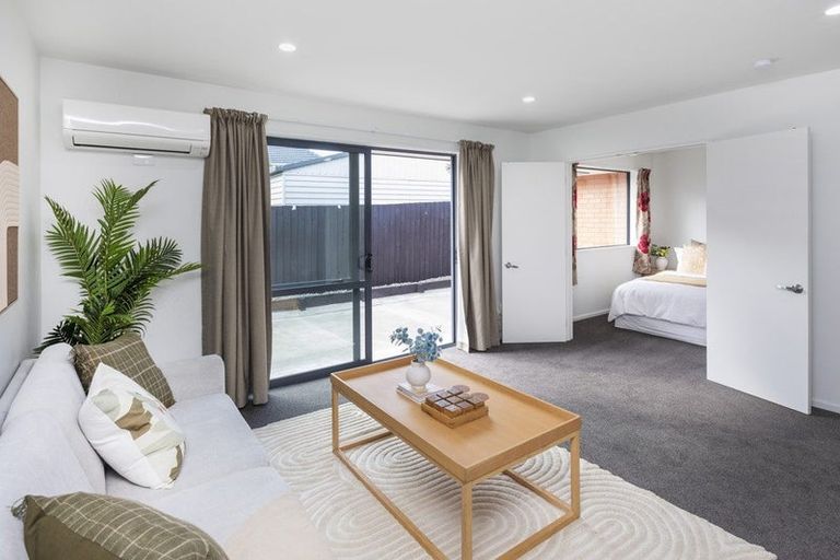 Photo of property in 24c Wainoni Road, Wainoni, Christchurch, 8061
