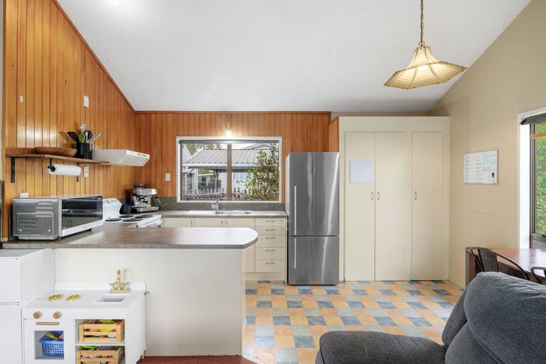 Photo of property in 37 Enfield Street, Nawton, Hamilton, 3200