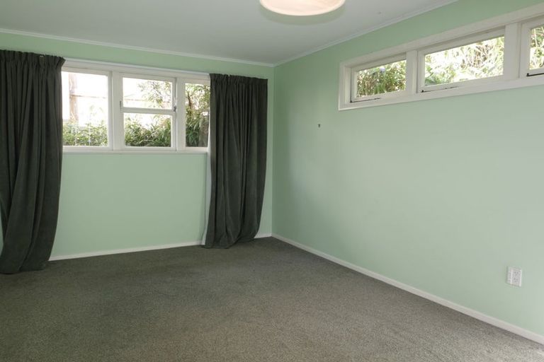 Photo of property in 42 Poplar Avenue, Raumati South, Paraparaumu, 5032