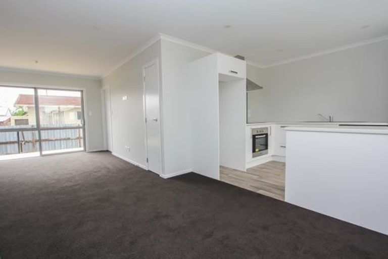Photo of property in 14u4 Breckons Avenue, Nawton, Hamilton, 3200