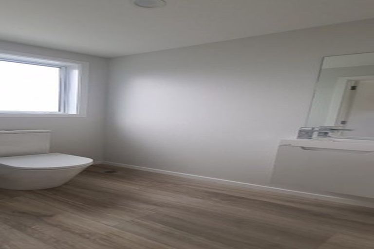 Photo of property in 20 Tai Lane, Whitby, Porirua, 5024