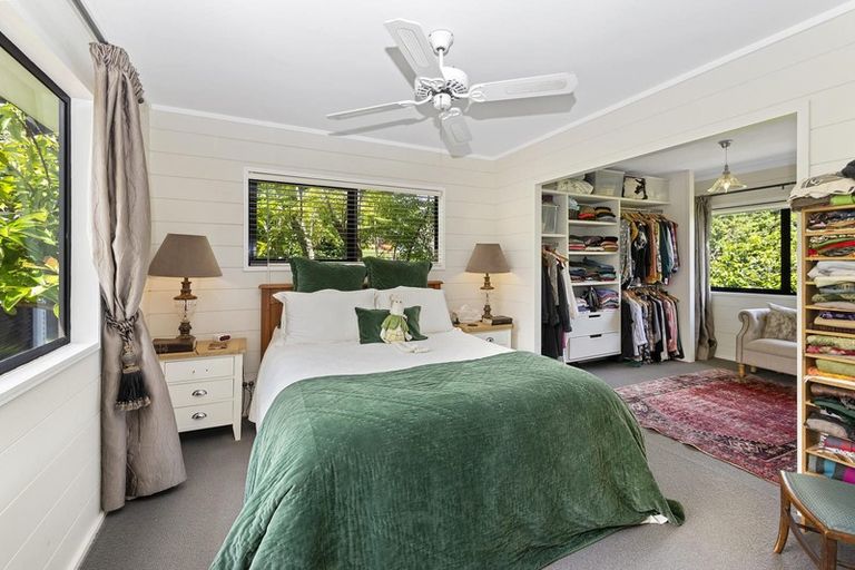 Photo of property in 23 St James Avenue, Helensville, 0800