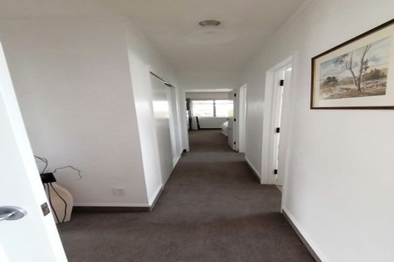 Photo of property in 53c Church Road, Taradale, Napier, 4112