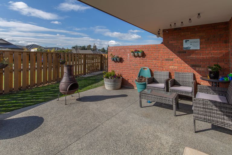 Photo of property in 7 Freyberg Street, Rangiora, 7400