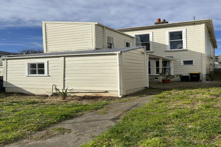 Photo of property in 218 Adelaide Road, Newtown, Wellington, 6021