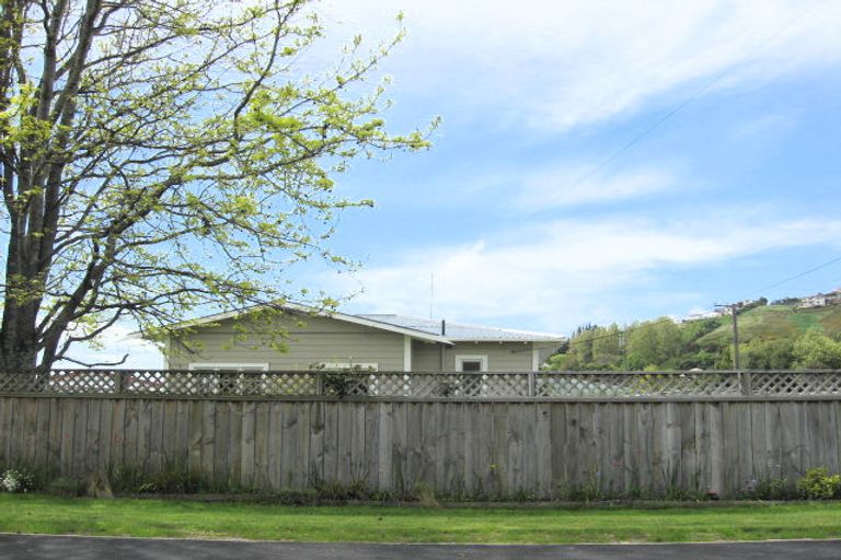 Photo of property in 11 Maitland Avenue, Stoke, Nelson, 7011