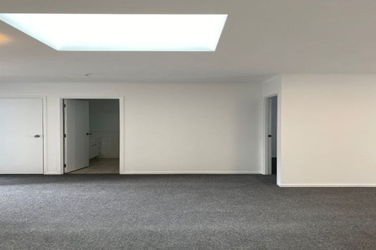 Photo of property in St Claire Village, 122/172 Mcleod Road, Te Atatu South, Auckland, 0610