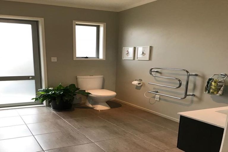 Photo of property in 5 Station Street, Hobsonville, Auckland, 0616