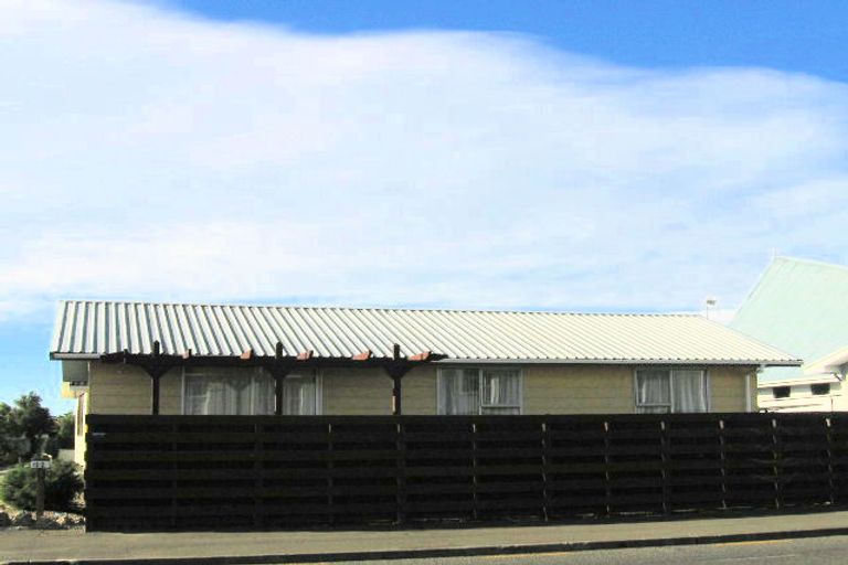 Photo of property in 5/2 Lee Road, Taradale, Napier, 4112