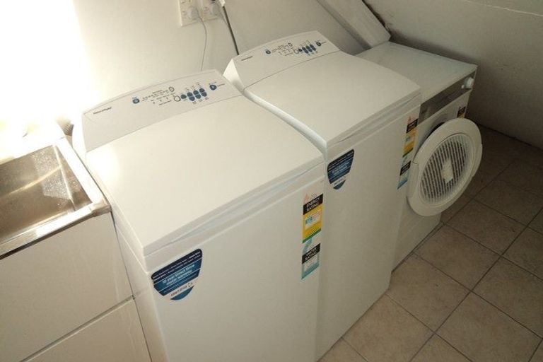 Photo of property in 12/5 Inverness Avenue, Hamilton East, Hamilton, 3216