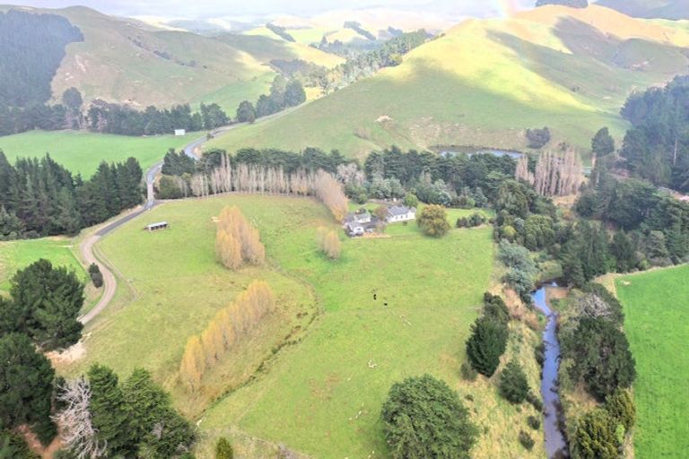 Photo of property in 11 Waihi Falls Road, Waione, Dannevirke, 4971