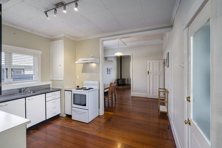 Photo of property in 4 Margaret Street, Roslyn, Palmerston North, 4414