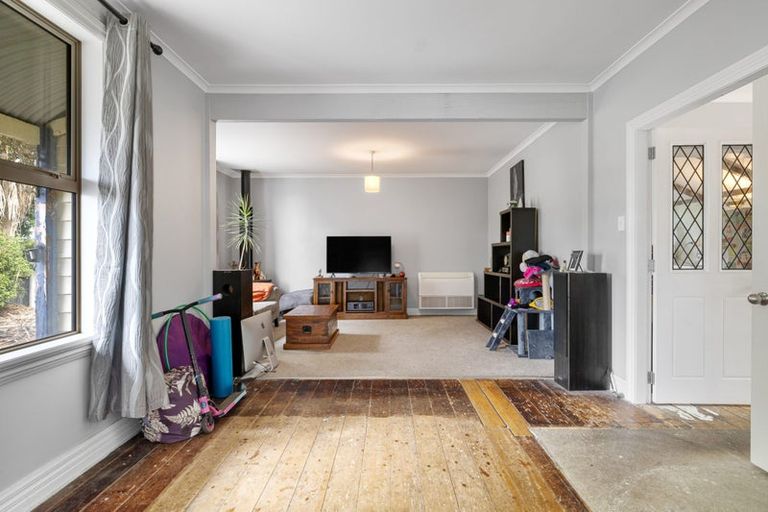 Photo of property in 12 Riwai Street, Templeton, Christchurch, 8042