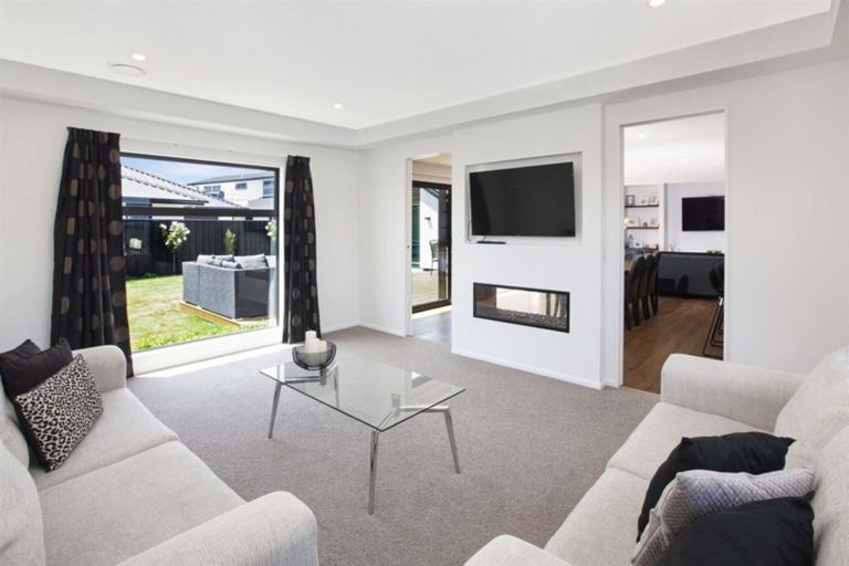 Photo of property in 45 Grayshott Avenue, Casebrook, Christchurch, 8051