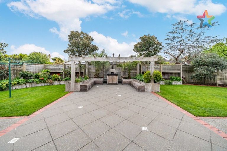 Photo of property in 183 Waiwhetu Road, Waterloo, Lower Hutt, 5011