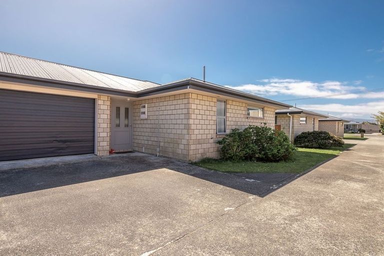 Photo of property in 146c Romilly Street, Westport, 7825