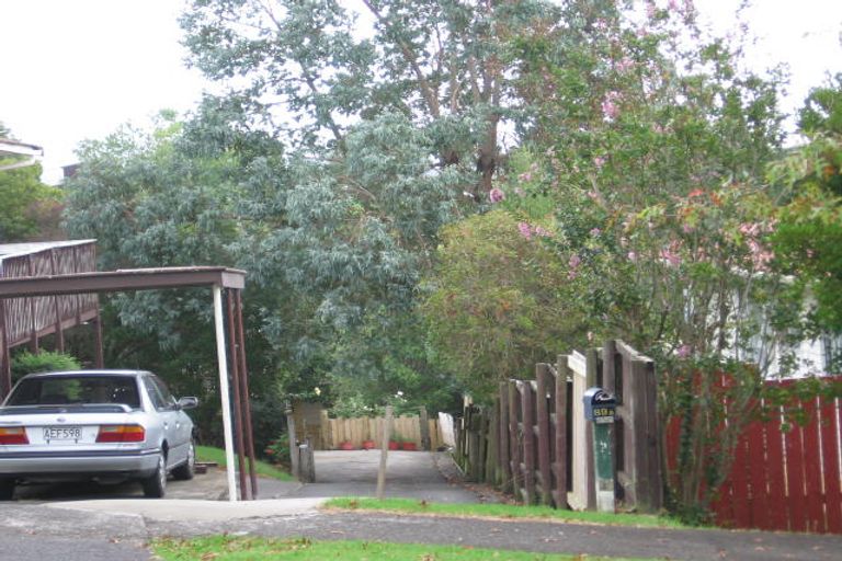 Photo of property in 89 Woodglen Road, Glen Eden, Auckland, 0602