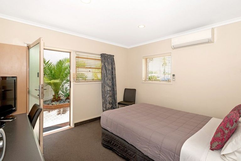 Photo of property in 11/24 Reads Quay, Gisborne, 4010