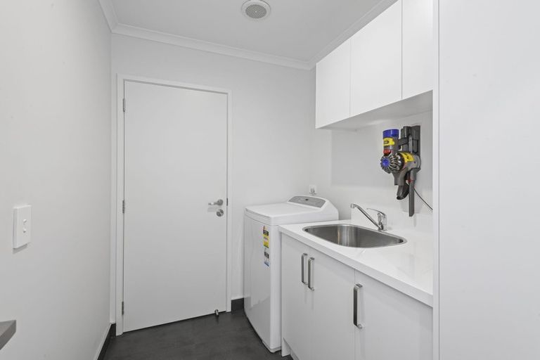 Photo of property in 31 Lydiard Drive, Rolleston, 7615