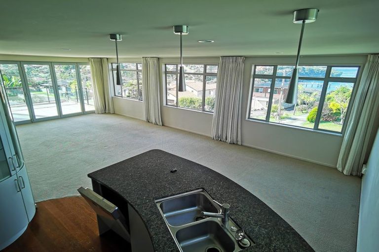 Photo of property in 20 Bournemouth Terrace, Murrays Bay, Auckland, 0630