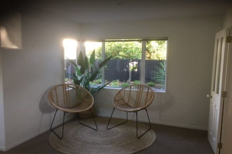 Photo of property in 126 Glandovey Road, Strowan, Christchurch, 8052