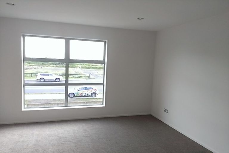 Photo of property in 219 Porchester Road, Takanini, 2112
