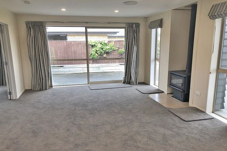 Photo of property in 5 Wheatsheaf Drive, Leeston, 7632