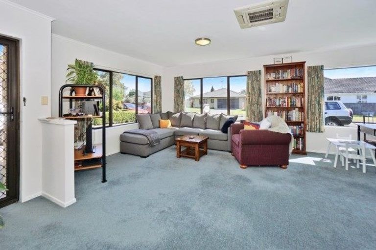 Photo of property in 2a Princess Street, Te Puke, 3119