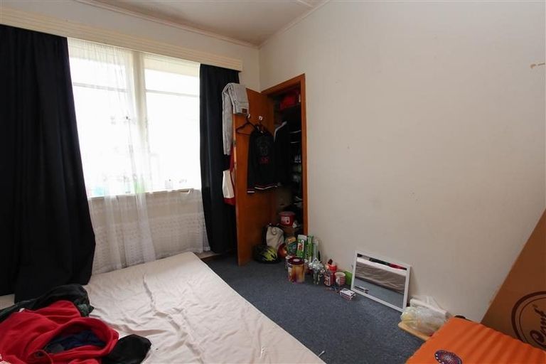 Photo of property in 1 Inverness Avenue, Hamilton East, Hamilton, 3216