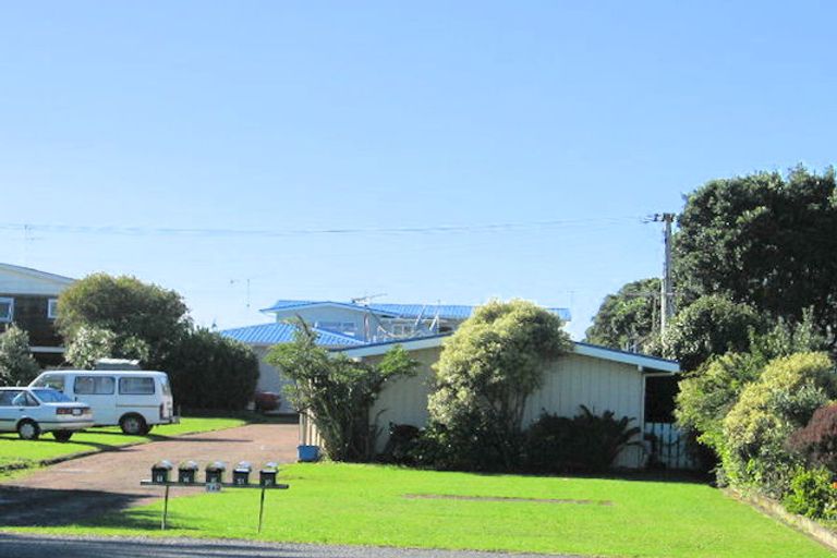 Photo of property in 341 Hibiscus Coast Highway, Orewa, 0931