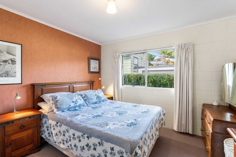 Photo of property in 21 Whiritoa Beach Road, Whiritoa, Whangamata, 3691