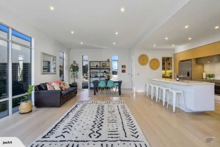 Photo of property in 24b Mansfield Avenue, St Albans, Christchurch, 8014