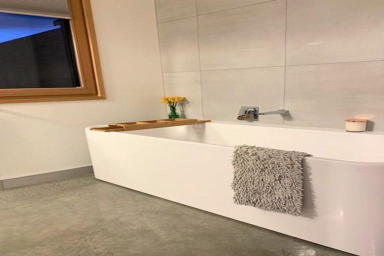 Photo of property in 18 Hosking Drive, Cromwell, 9310