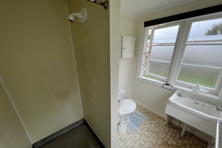 Photo of property in 22a,b Milson Line, Roslyn, Palmerston North, 4414