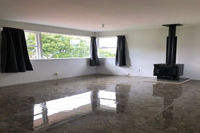 Photo of property in 62b Birkdale Road, Birkdale, Auckland, 0626