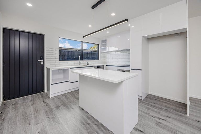 Photo of property in 10b Tinkler Place, Favona, Auckland, 2024