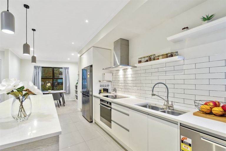 Photo of property in 7 Oioi Road, Hobsonville, Auckland, 0616