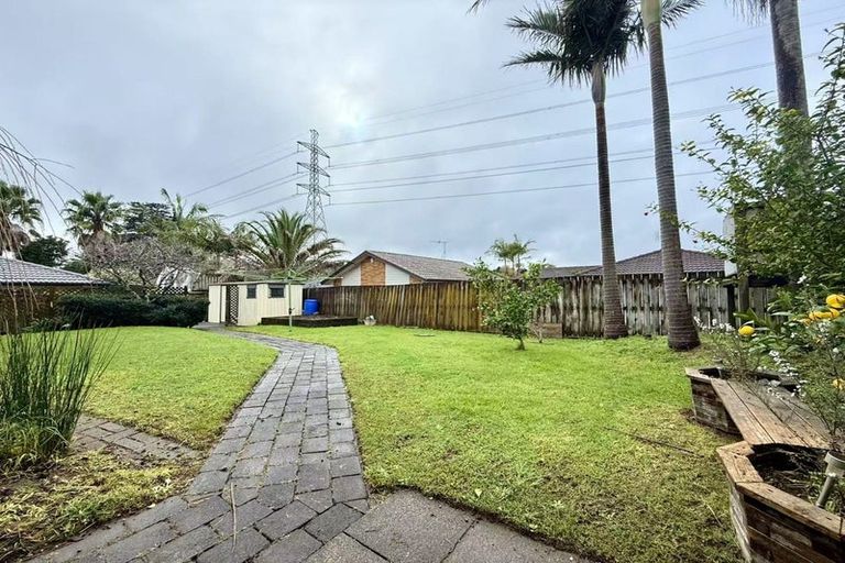 Photo of property in 79 Wairere Road, The Gardens, Auckland, 2105