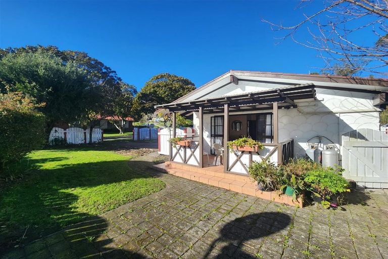 Photo of property in 2 Heatherlea Street, Outer Kaiti, Gisborne, 4010