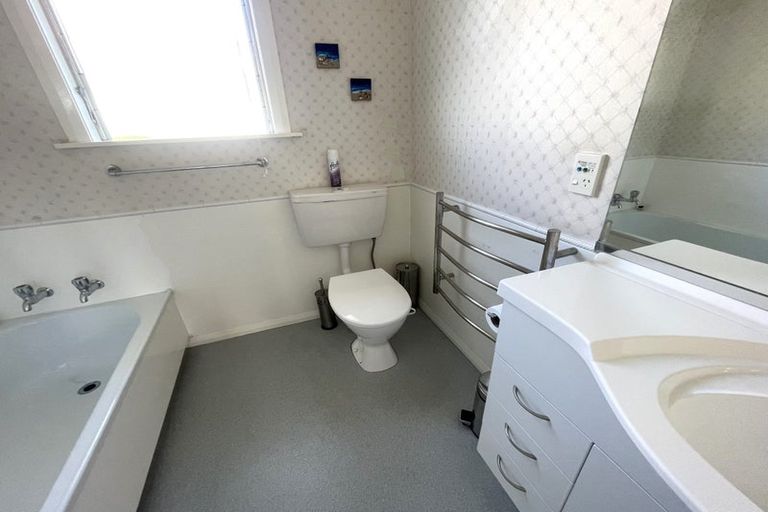 Photo of property in 64 East Street, Greytown, 5712